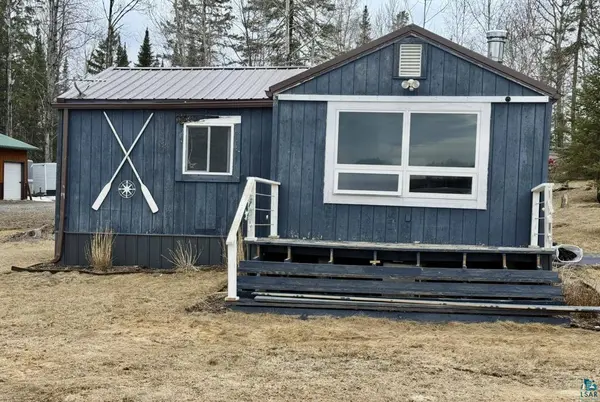 9572 Bonner Lake Rd, Mountain Iron, MN 55768