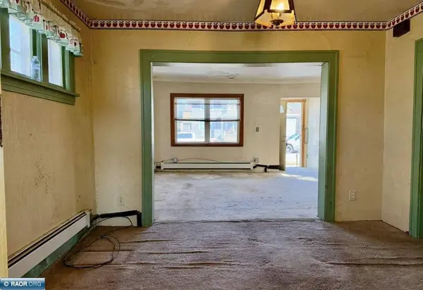 526 12th St S, Virginia, MN 55792