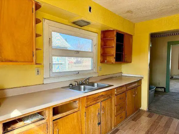 526 12th ST S, Virginia, MN 55792