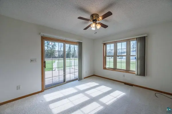 2506 E 21st Ave #1, Hibbing, MN 55746