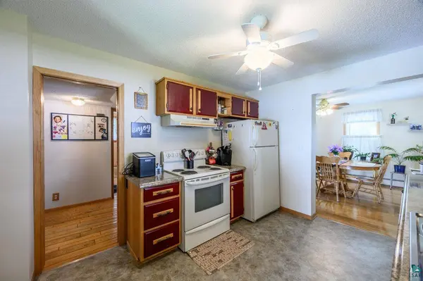 204 W 1st Ave, Keewatin, MN 55753
