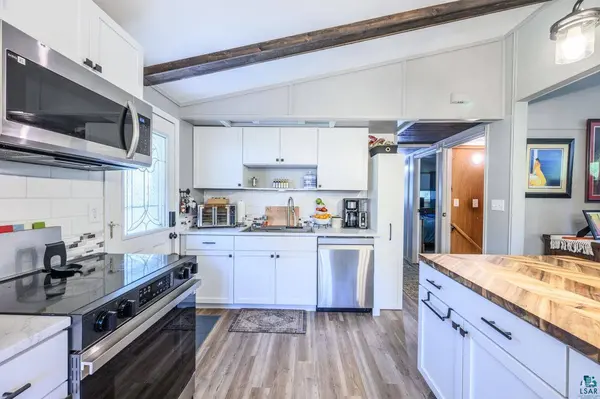 704 North Rd, Cloquet, MN 55720