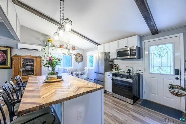 704 North Rd, Cloquet, MN 55720