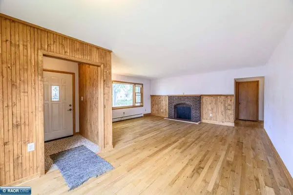 716 S 5th Ave, Virginia, MN 55792