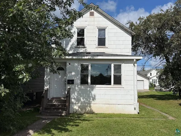 215 6th St S