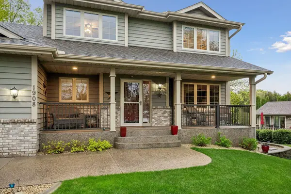 1908 Prairie Hill RD, Saint Cloud, MN 56301