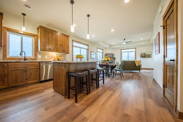 Hutchinson-new construction home-our building company1352-Bradford-15