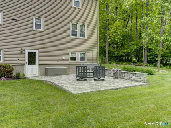 72 Garnet Ridge Drive, Tolland, CT 06084
