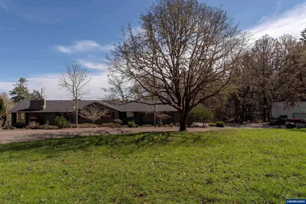 33941 Marys River Estates Rd, Philomath, OR 97370