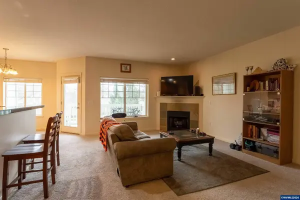 6298 Grand Oaks #A203 Dr, Corvallis, OR 97333