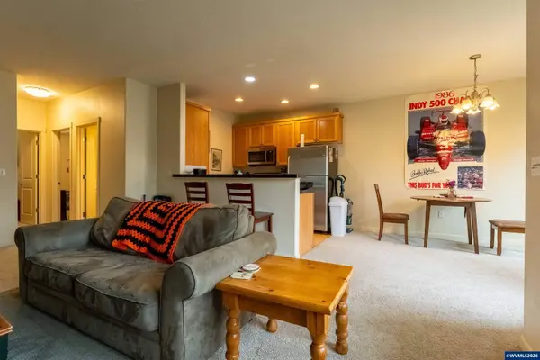 6298 Grand Oaks #A203 Dr, Corvallis, OR 97333