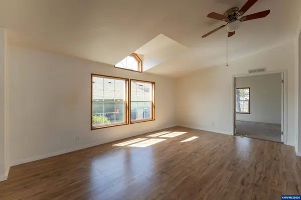 2601 NE Jack London #67 St, Corvallis, OR 97330