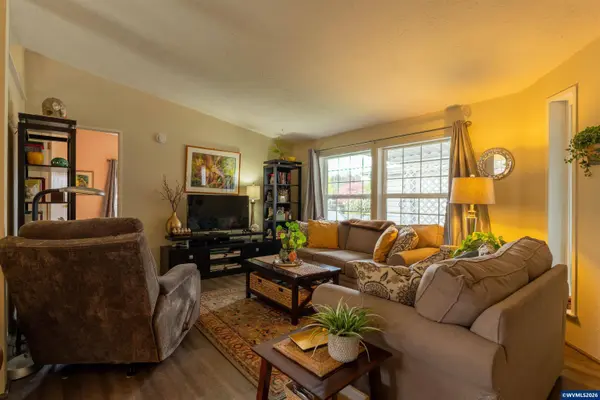 277 Conifer #49 Bl, Corvallis, OR 97330