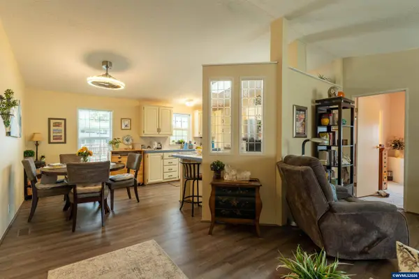 277 Conifer #49 Bl, Corvallis, OR 97330