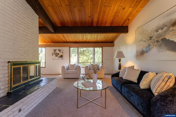 2715 Glenwood Pl, Corvallis, OR 97330