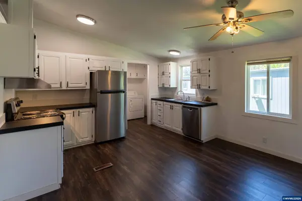 5050 Columbus #61 St SE SE, Albany, OR 97332