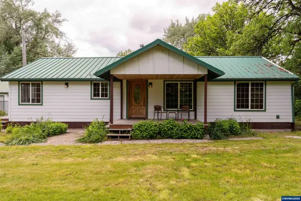 25804 99w Hwy, Monroe, OR 97456