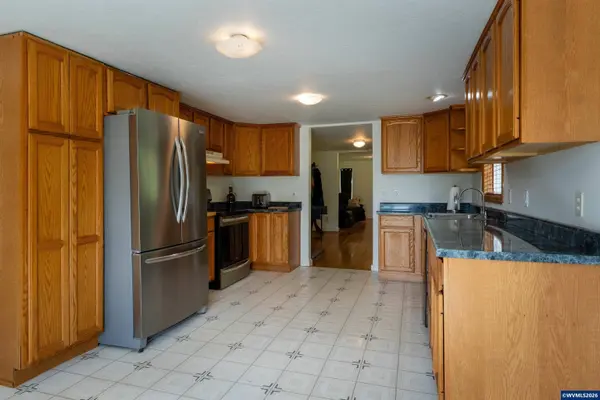 25804 99w Hwy, Monroe, OR 97456