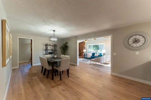 283 Reed Ln, Dallas, OR 97338
