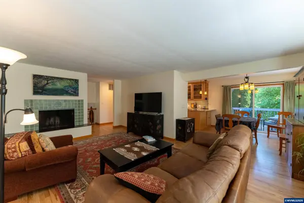2235 Robin Hood St, Corvallis, OR 97330