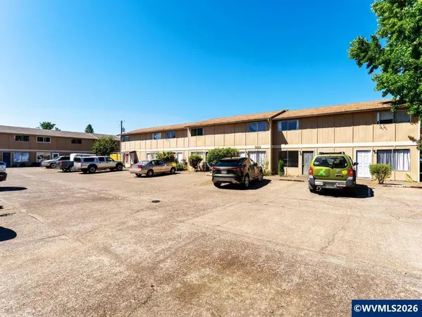 924-928 NW Sycamore Av, Corvallis, OR 97330