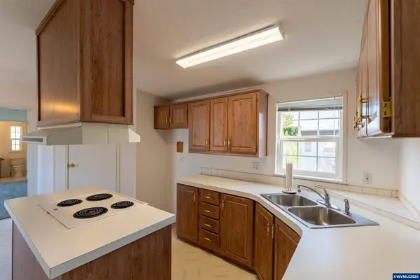 24671 Stovall #3 Ln, Philomath, OR 97370