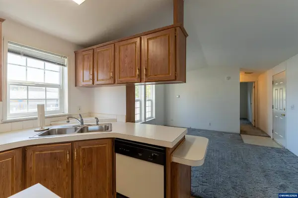 24671 Stovall #3 Ln, Philomath, OR 97370