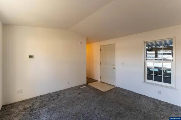 24671 Stovall #3 Ln, Philomath, OR 97370