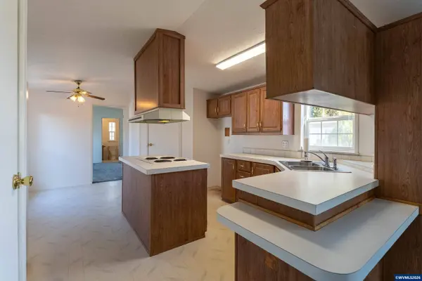 24671 Stovall #3 Ln, Philomath, OR 97370