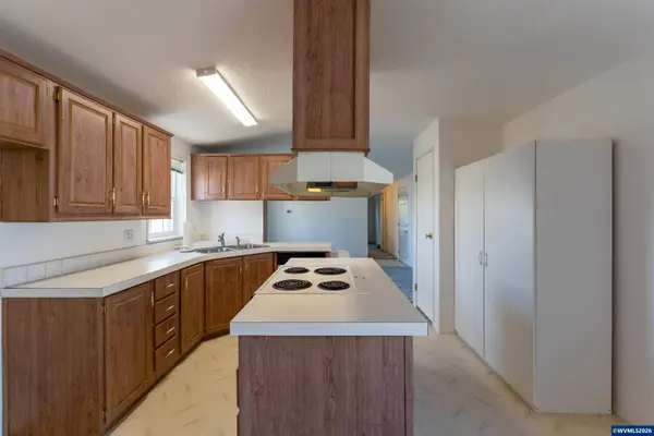 24671 Stovall #3 Ln, Philomath, OR 97370