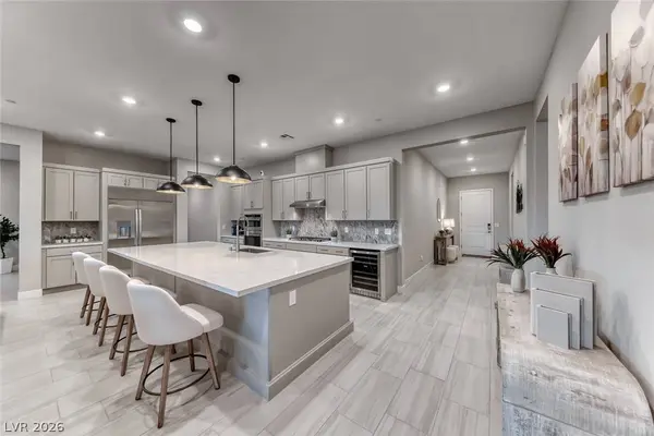 375 Portus Delphini CT, Henderson, NV 89011