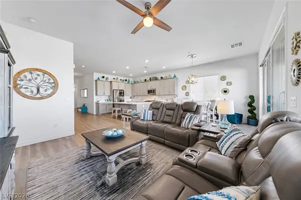 9 Charlotte Ridge PL, Henderson, NV 89011