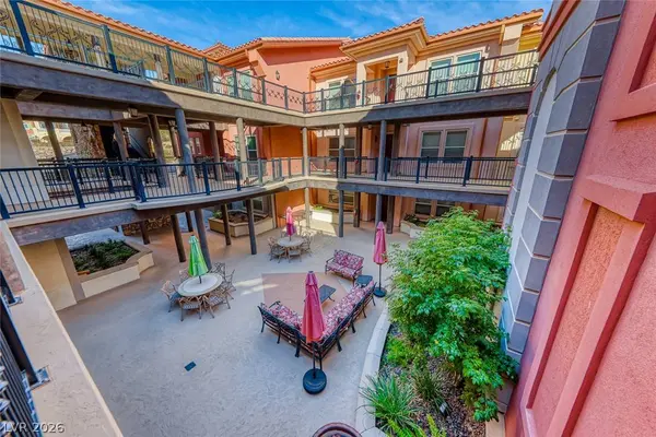 64 Strada Principale #308, Henderson, NV 89011