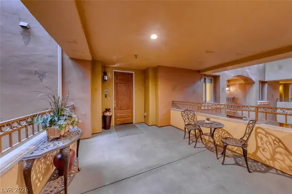 20 Via Mantova #210, Henderson, NV 89011