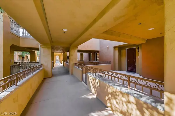 15 Via Mantova #301, Henderson, NV 89011