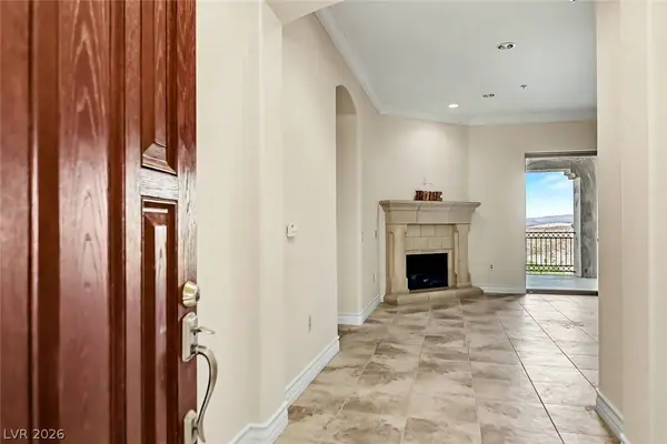 15 Via Mantova #301, Henderson, NV 89011