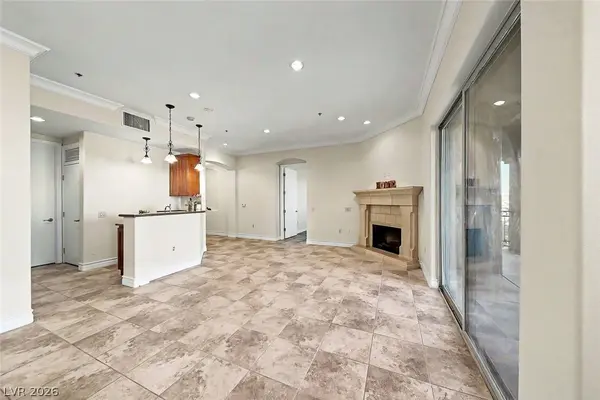 15 Via Mantova #301, Henderson, NV 89011