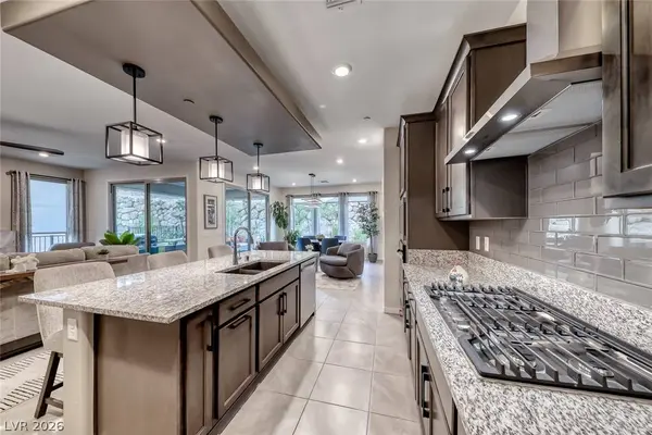 259 Sun Glaze AVE, Henderson, NV 89011