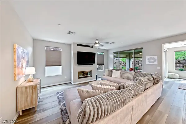 23 Arid Crest AVE, Henderson, NV 89011