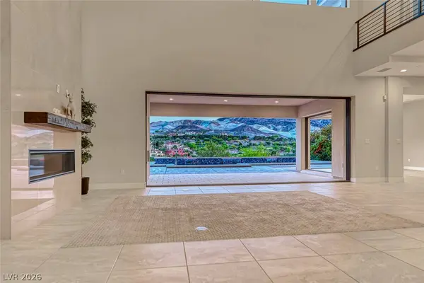 72 Bella Lago AVE, Henderson, NV 89011