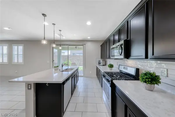 1172 Strada Pecei, Henderson, NV 89011