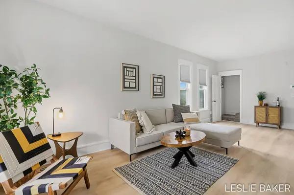 156 W 18th Street, Holland, MI 49423