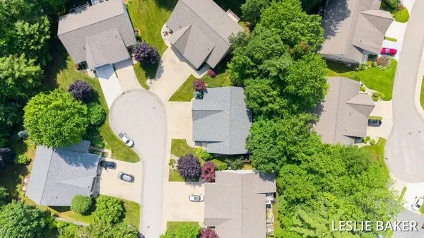 14806 Woodswalk Court #18, Spring Lake, MI 49456