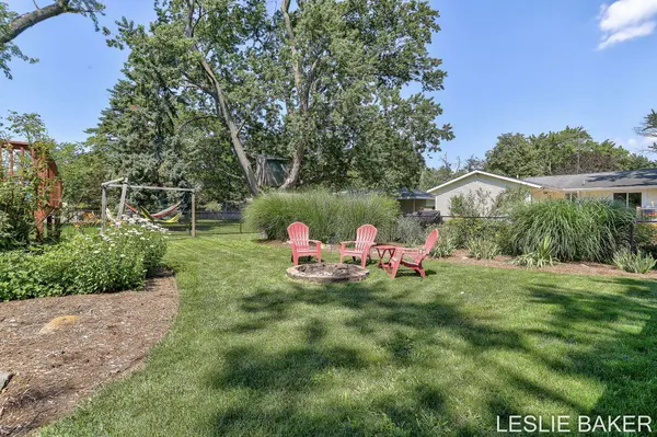 337 N Colonial, Zeeland, MI 49464
