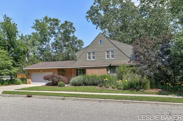 337 N Colonial, Zeeland, MI 49464