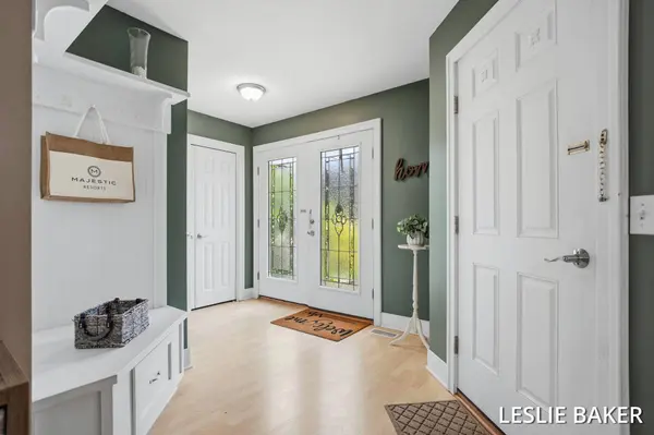 14806 Woodswalk Court #18, Spring Lake, MI 49456