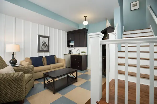 2057 Lake Street #6J, Holland, MI 49424