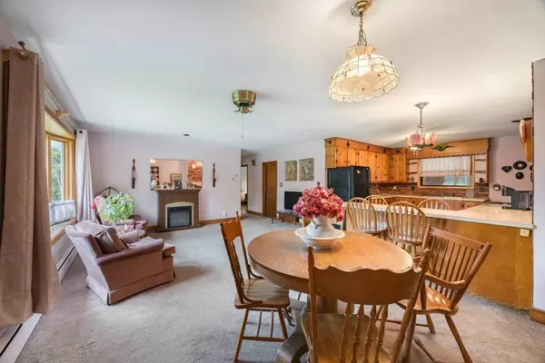 62 Lansing Ave, Haverhill, MA 01832