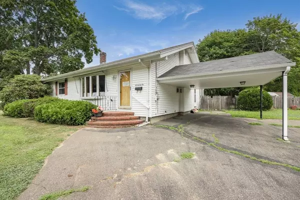 62 Lansing Ave, Haverhill, MA 01832