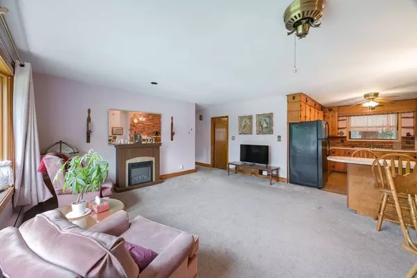 62 Lansing Ave, Haverhill, MA 01832